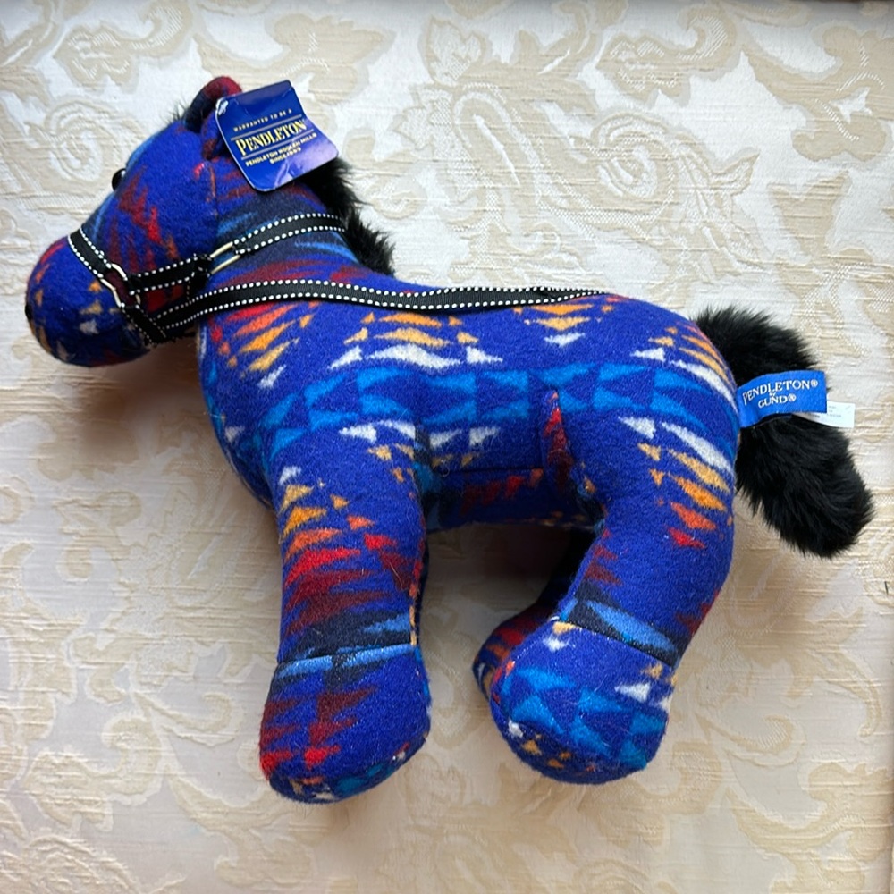 Pendleton Gund Vintage Stuffed Horse